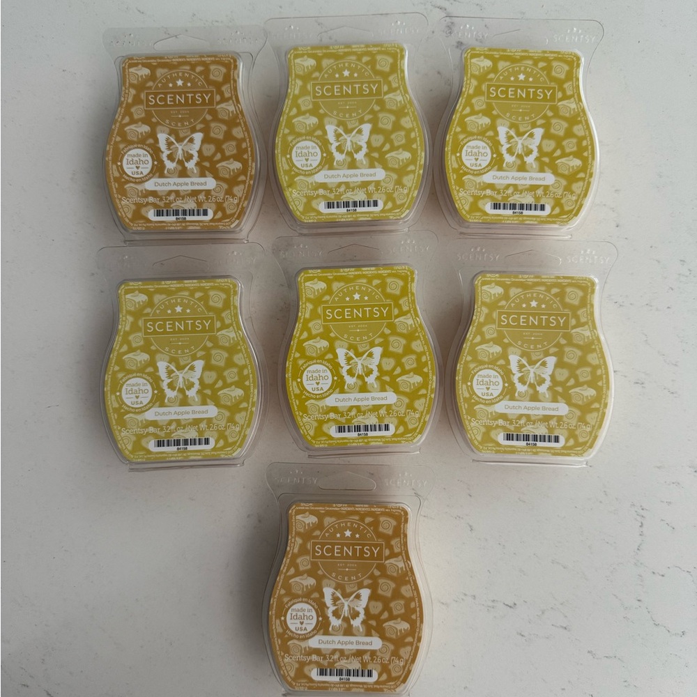 New Scentsy Wax Melts Set of 7 - Dutch Apple Bread